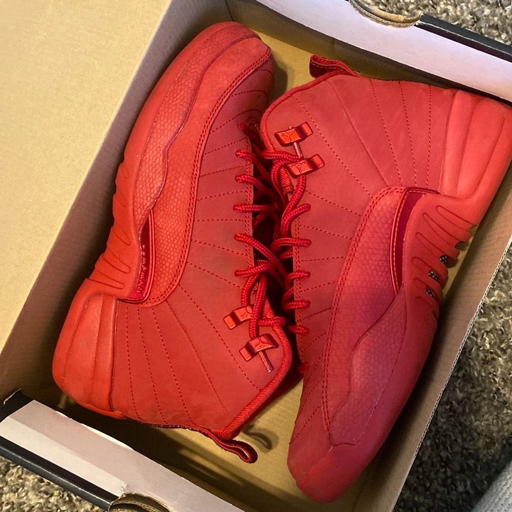 Air Jordan 12 Retro
